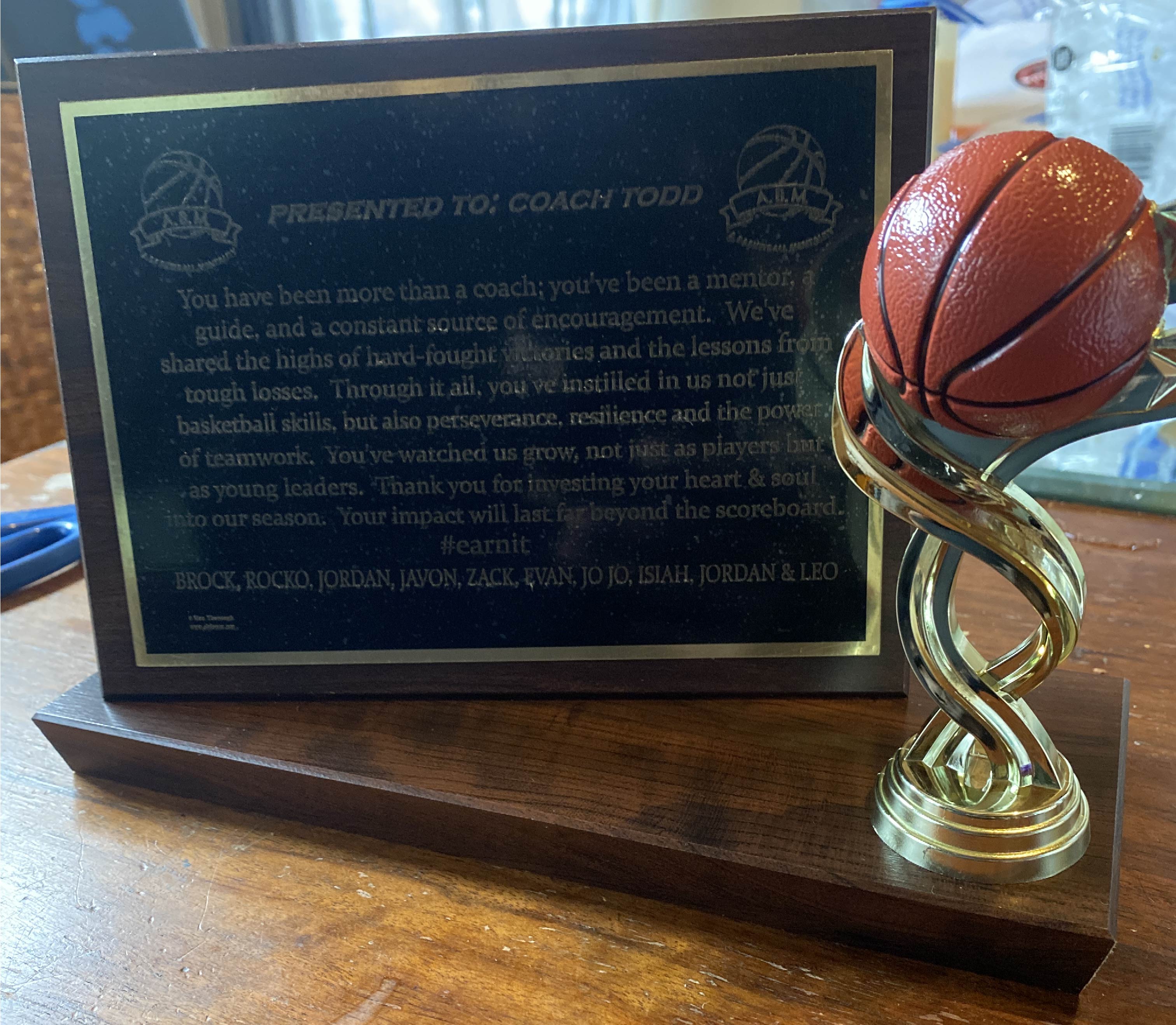 Custom Laser-Engraved Awards – Celebrate Every Victory & Accomplishment in Style