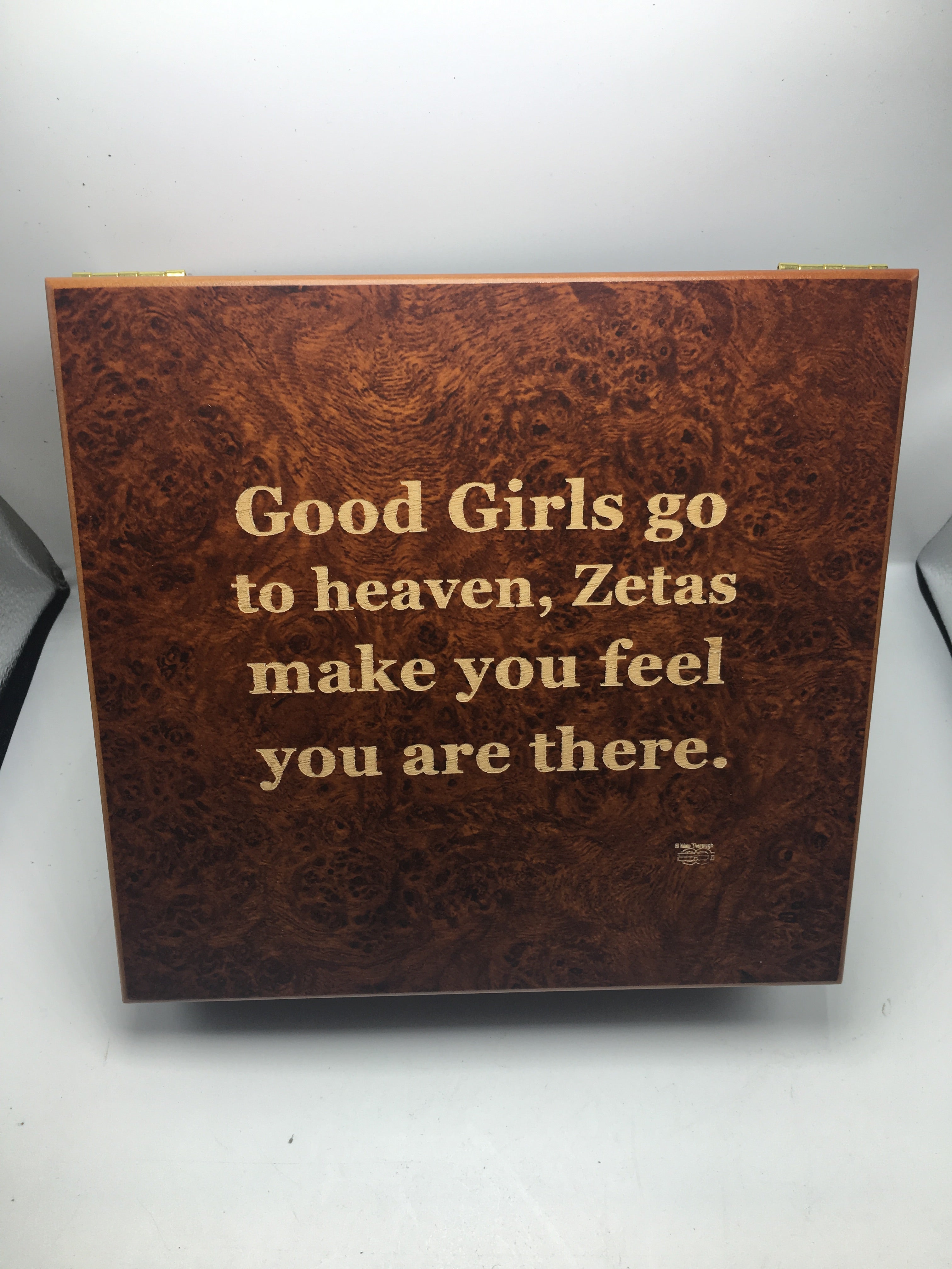 20 stick humidor - burl finish.  Good Girls go to heaven
