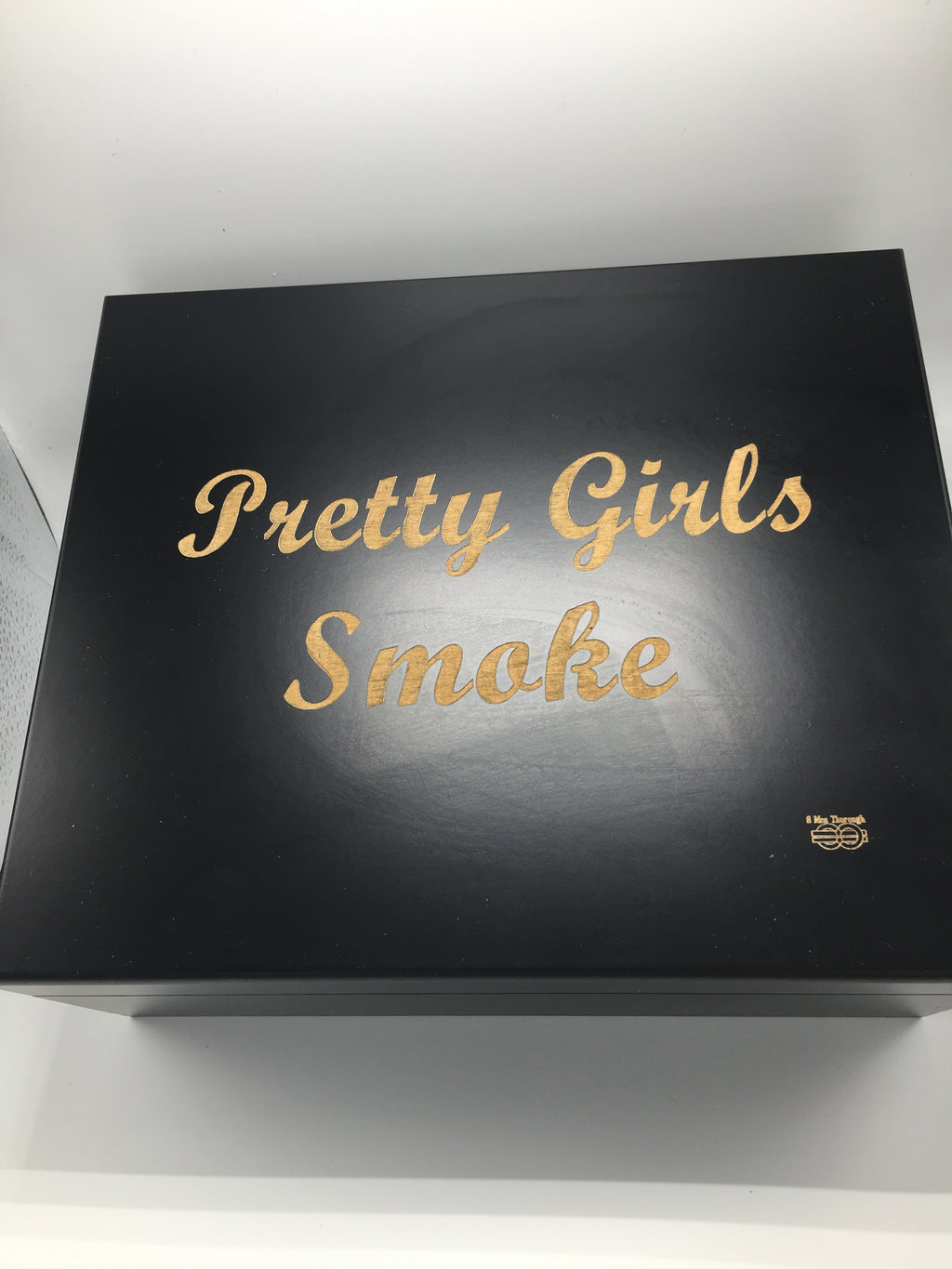 50 stick humidor - Ebony Wood top finish - Pretty Girls Smoke